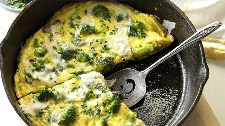 ŠARENO, ZDRAVO I UKUSNO Omlet od brokule, salame i sira