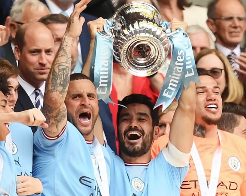 Fudbaleri Sitija osvojili FA kup za duplu krunu, Gundogan pisao istoriju