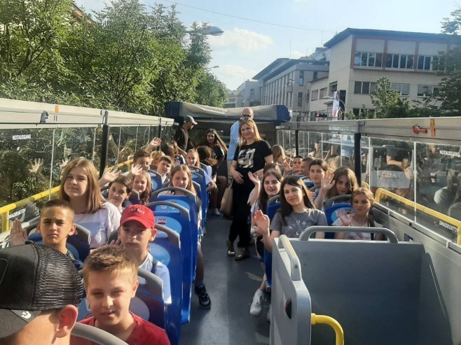 Djeca sa Kosova i Metohije u Banjaluci, uživaju u gradu na Vrbasu