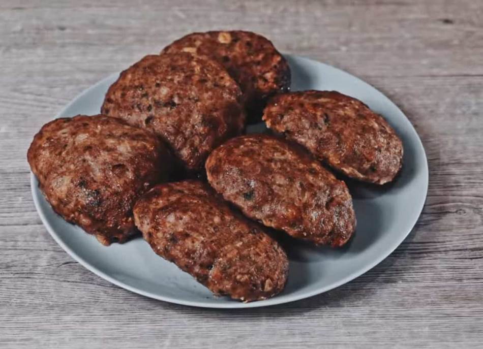 OVAKO RUMUNI PRAVE NAJBOLJE FAŠIRANE ŠNICLE Recept koji će vas oduševiti