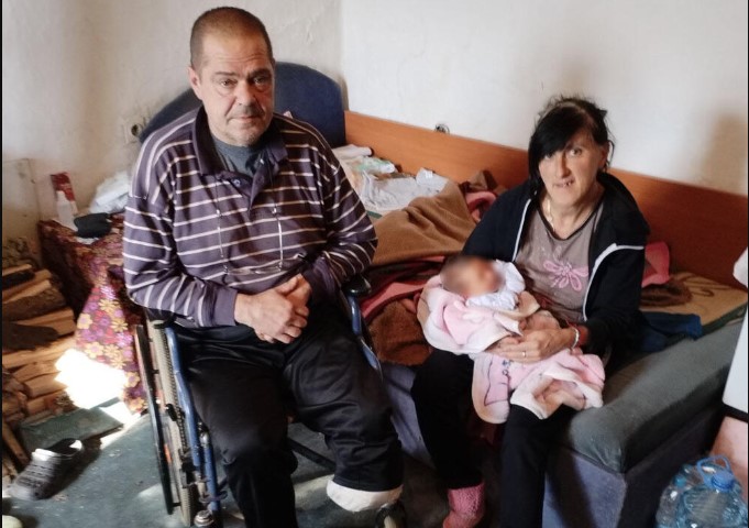 U KUĆI JANIĆIJEVIĆA ROĐENA BEBA POSLIJE 54 GODINE! Mirku amputirali nogu, a mjesec dana kasnije Miroslava mu rodila sina (FOTO)