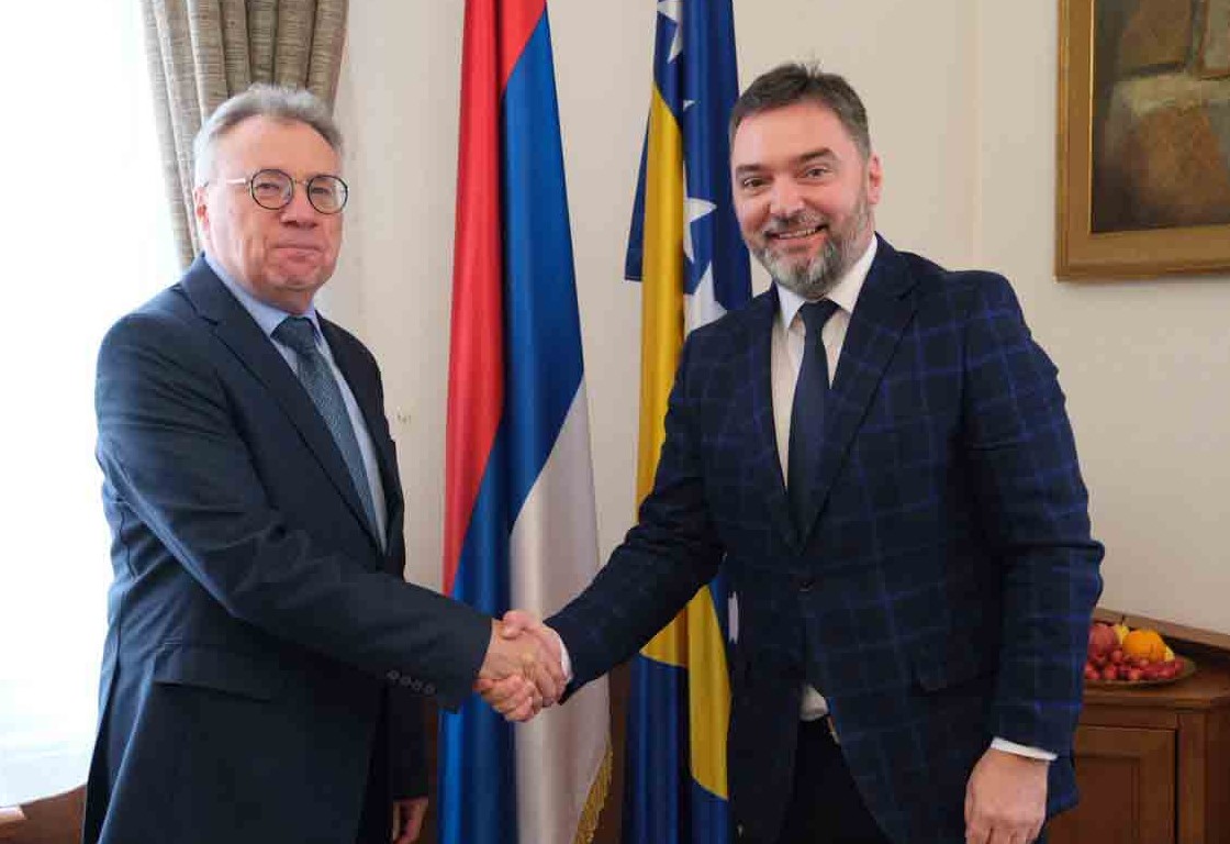 KOŠARAC S KALABUHOVIM Evidentan maligni uticaj Zapada na političke prilike u BiH