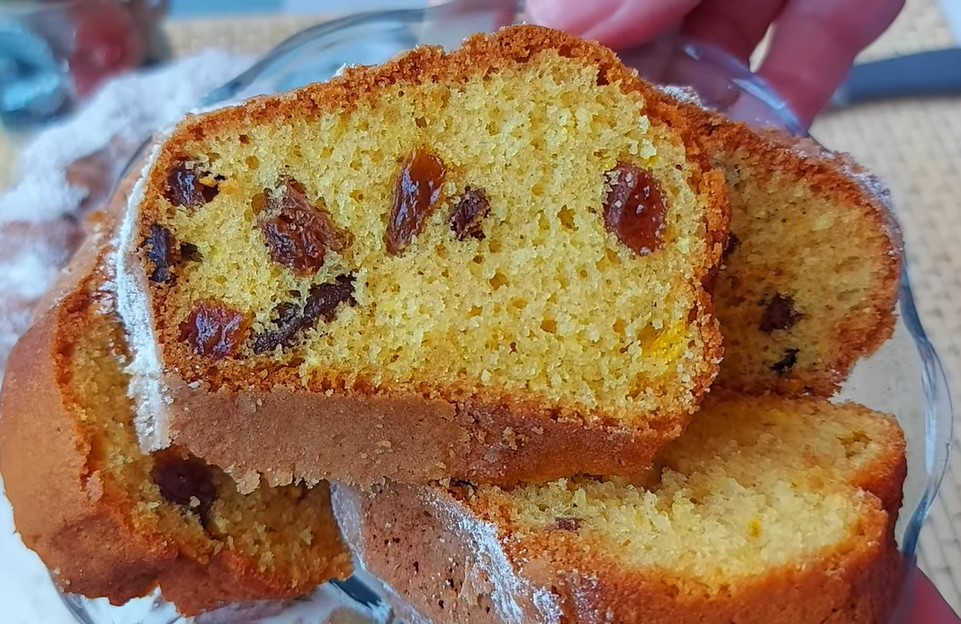 RECEPT DANA Kuglof sa grožđicama po bakinom receptu