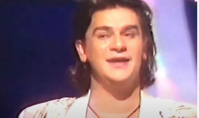 UMRO JE SA ZADNJIH 20 EVRA U DŽEPU - TUĐIH Pjevačica bila bliska s Ninom, otkrila potresne detalje o njegovom životu