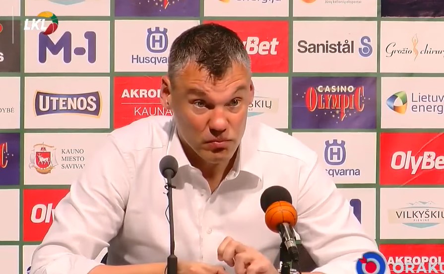 OBRT U BARSELONI Šaras više nije trener, njegovoj zamjeni ovo je prvi trenerski posao u karijeri