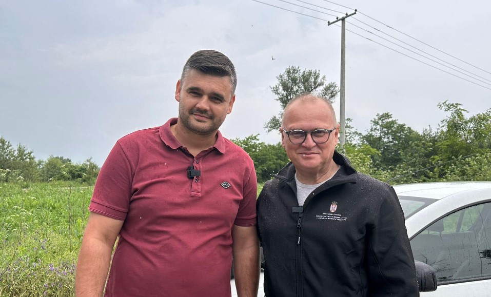 NEMANJA JE HEROJ SRBIJE Snimio trenutak urušavanja mosta u Mrčajevcima i spriječio veliku tragediju (VIDEO)