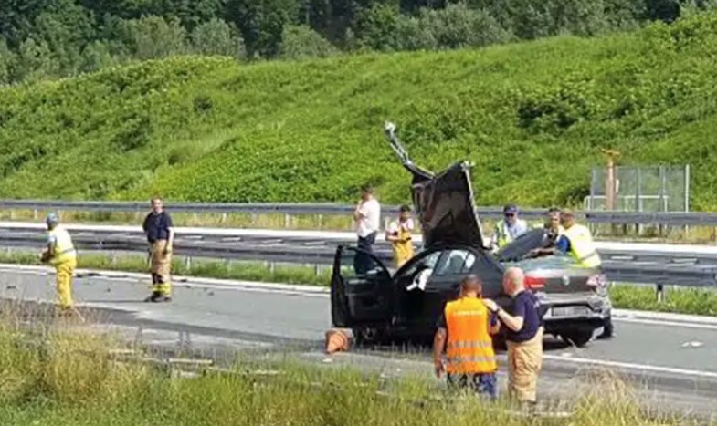 DETALJI STRAVIČNE NESREĆE KOD KAKNJA Majka (44) poginula, otac i maloljetna djeca teško povrijeđeni