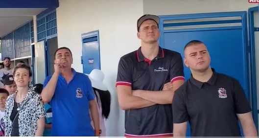 KONJI POKVARILI JOKIĆEVU ŽURKU Nikola sa porodicom uživao na hipodromu, ali njegovi ljubimci ostali bez pobjede