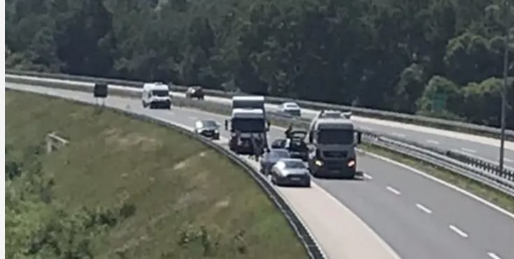 SAOBRAĆAJ USPOREN Udes na auto-putu Banjaluka - Doboj