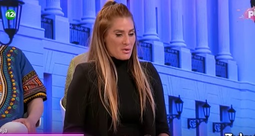 KUME PRED RASKOLOM?! Nakon navoda da je pokrala pare od fanova, Milena Kačavenda uputila brutalnu poruku! (FOTO)