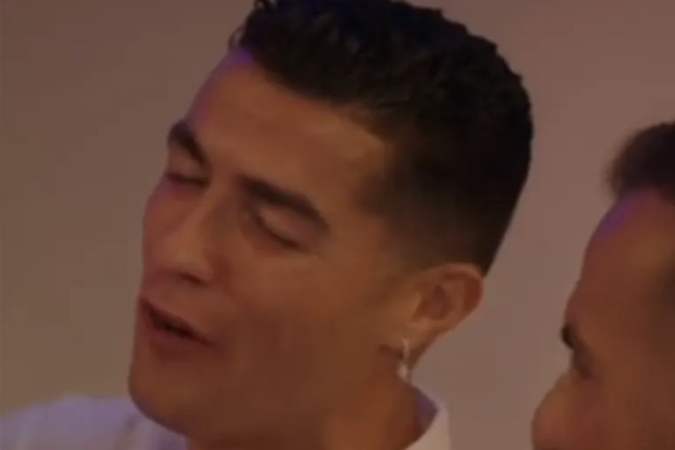 OVAKVOG RONALDA NISMO VIDJELI! Portugalac zapjevao pa zapalio mreže (VIDEO)