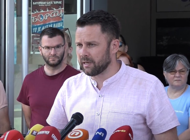 "SVI ŽIVIMO OD OVOG POSLA" Radnici Akvane apeluju na banjalučke odbornike da održe sjednicu i spase preduzeće