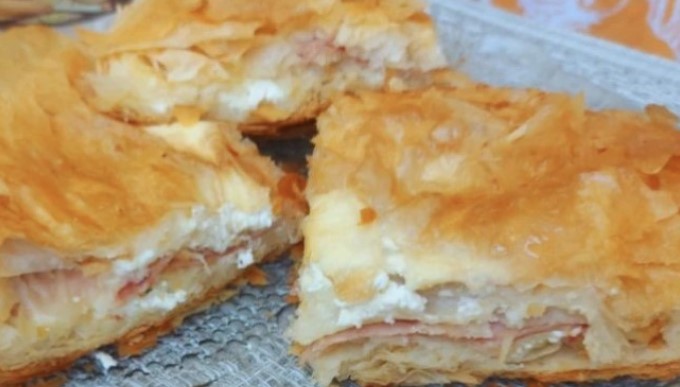 IDEALNA VEČERA Hrskavo i ukusno: Šunka sir pita