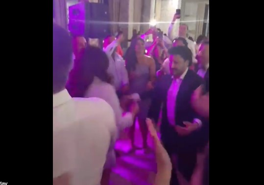 "DA MI IGRAŠ NA SVADBI KAO DRITAN" Premijer Crne Gore igrom zapalio mreže: Oženismo Aleksu! (VIDEO)