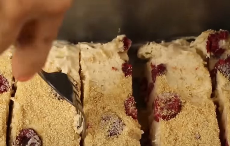 ŠVARCVALD SLADOLED Ledena verzija najčuvenije njemačke torte sa višnjama i čokoladom