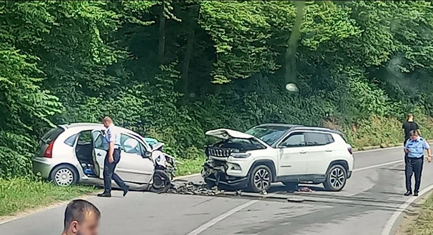 Stravična nesreća na putu Milići - Vlasenica, jedna osoba poginula