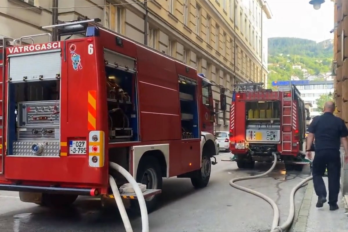 Zagrepčanin (64) pokušao oprati veš u mašini pa izazvao eksploziju