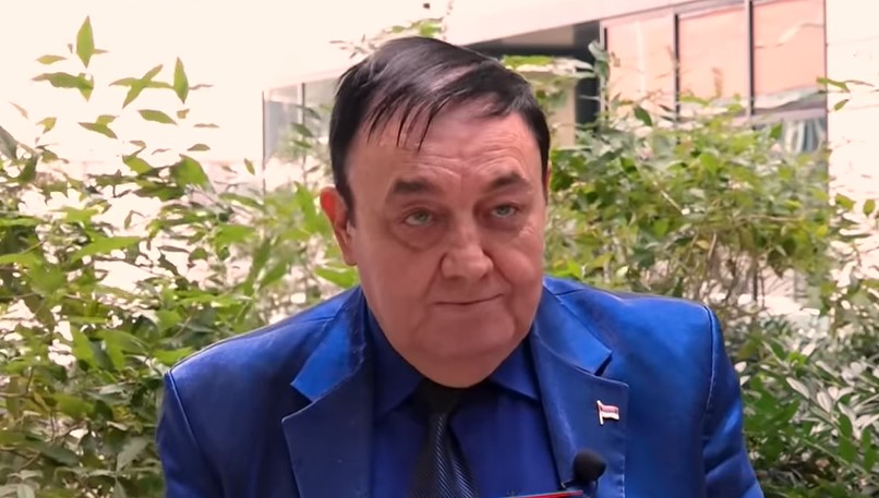 VINKO PERIĆ NAORUŽAN DOŠAO U SUD U BANJALUCI Oduzet pištolj i „štap sa nožem“