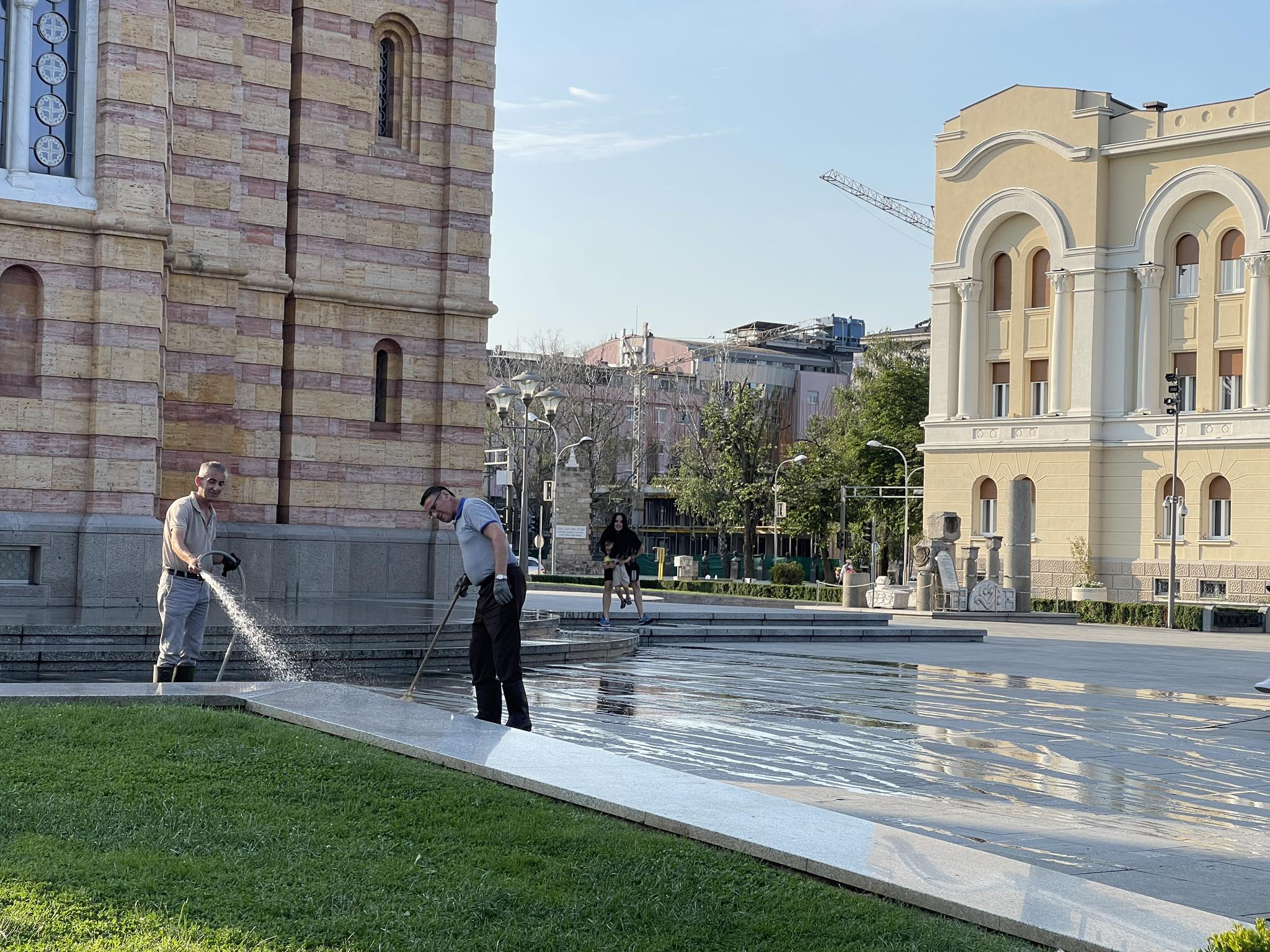 ZBOG VISOKIH TEMPERATURA Izdato narandžasto upozorenje u BiH