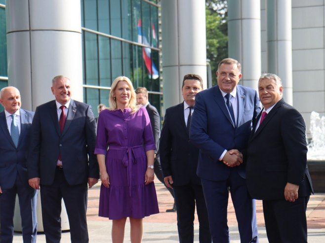 CVIJANOVIĆ NAKON SUSRETA SA ORBANOM: Veoma konstruktivan sastanak delegacija Srpske i Mađarske (FOTO)
