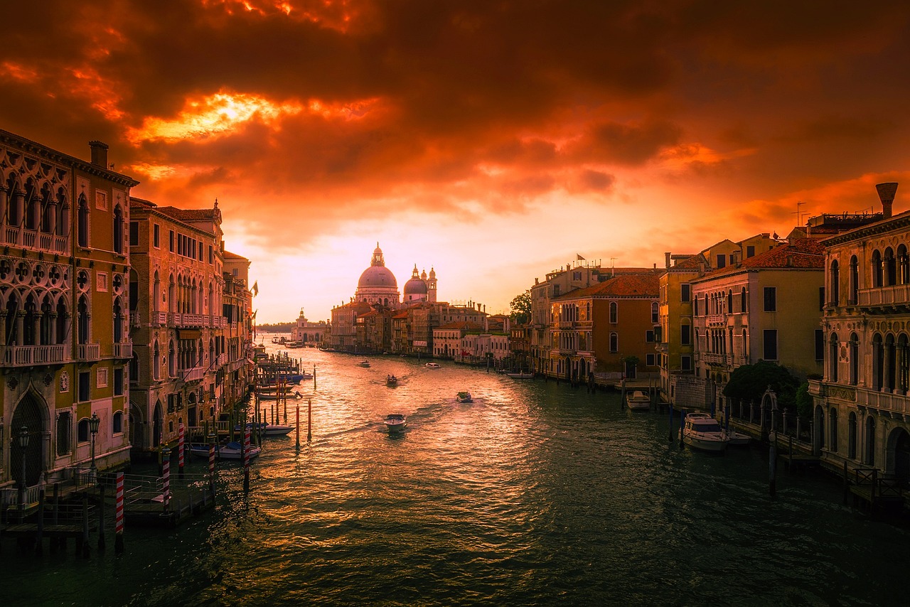 VENECIJA - GRAD SATKAN OD MISTERIJE I ROMANTIČNIH LEGENDI Kako je nastao plutajući grad?