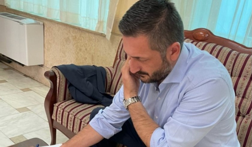 ZAKAZANA VANREDNA SJEDNICA Ninković sazivao odbornike iz hodnika: Danas o Akvani uprkos opstrukcijama gradonačelnika (FOTO)