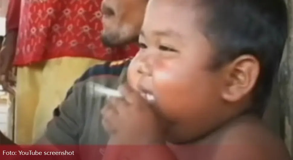 NEĆETE GA PREPOZNATI! Sjećate li se dječaka koji je sa 4 godine pušio 40 cigara dnevno: Ovako danas izgleda (FOTO/VIDEO)