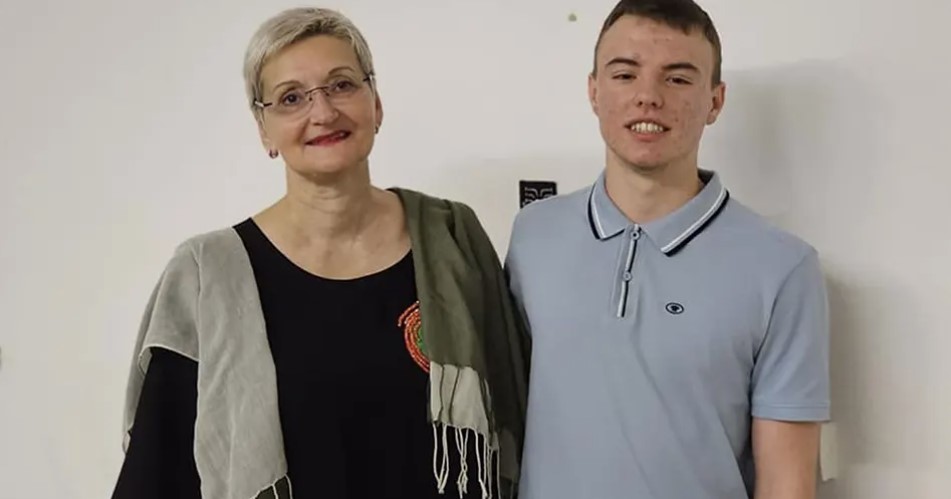 PONOS ISTOČNOG SARAJEVA Marko Trifković maturskim radom nadmašio nastavni plan i program (FOTO)