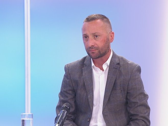 Kojić: Mahmuljin u Izetbegovićevoj vili u Izmiru