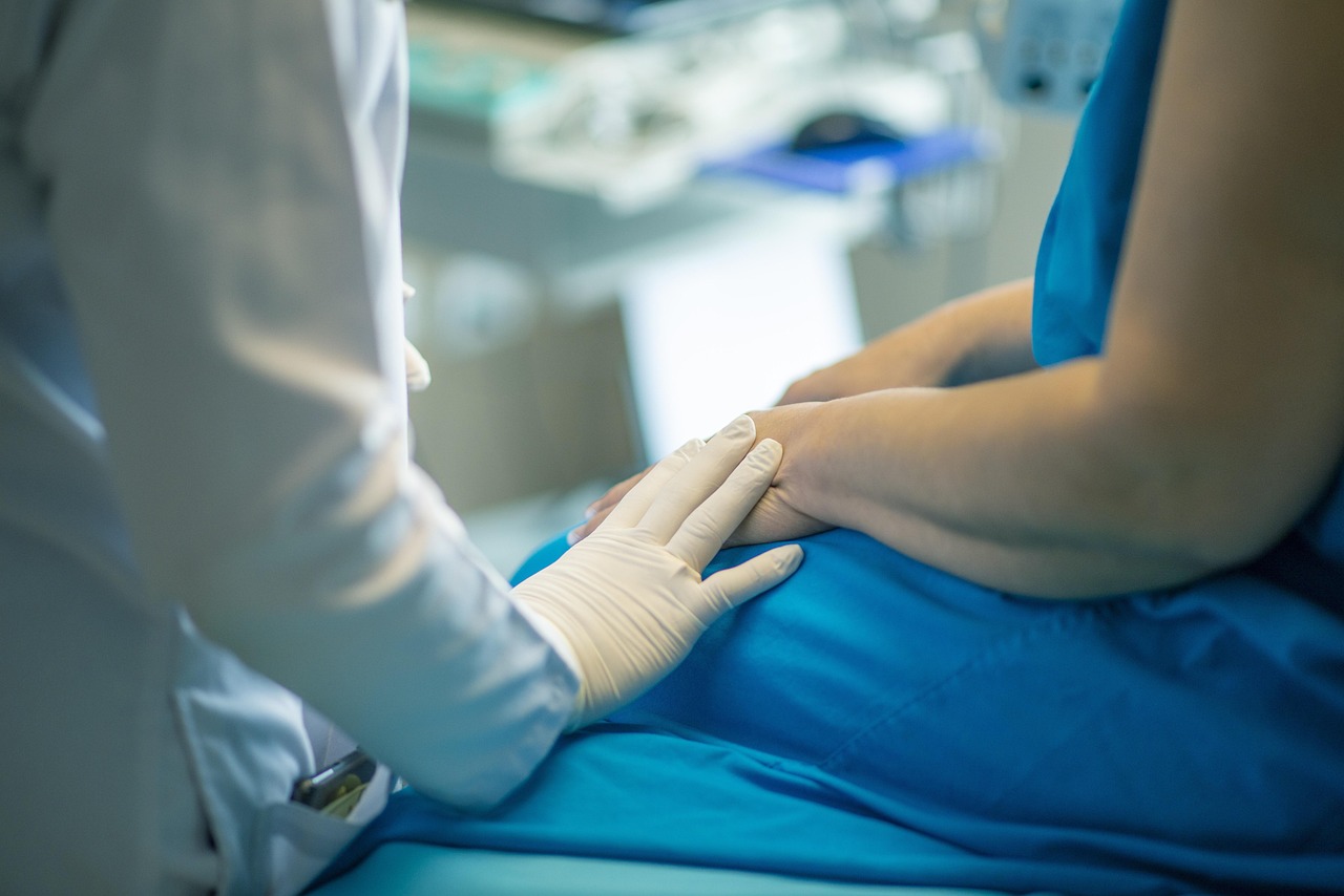 VLAST OPASNIJA OD KARCINOMA? Onkološki pacijenti u FBiH opet bez lijekova, neki čekaju bolje dane, nekima lijekove šalju djeca iz Njemačke