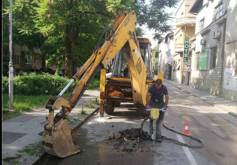 PRIPREMITE ZALIHE Suve česme u nekoliko banjalučkih ulica