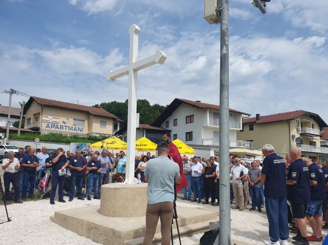 U Doboju obilježena 31 godina od Petrovdanske bitke (FOTO)