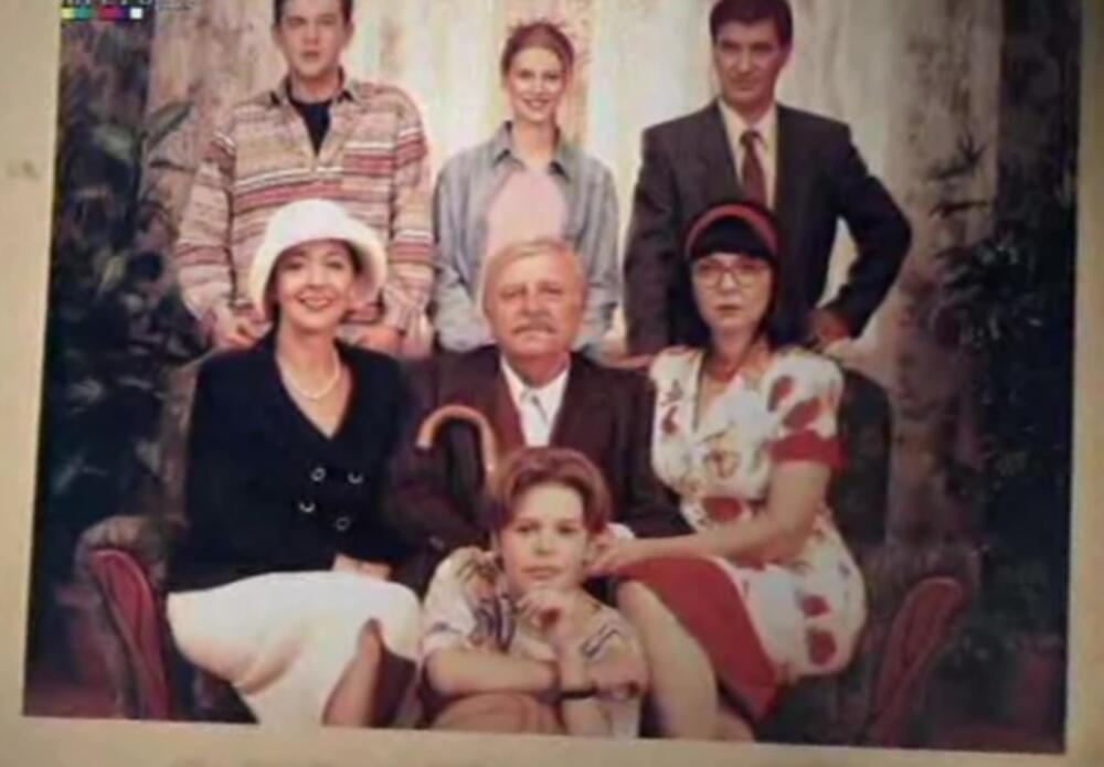 Tajna uvodne špice "Porodičnog blaga" koju sigurno niste znali: Jedan detalj mnogima promakao (FOTO)