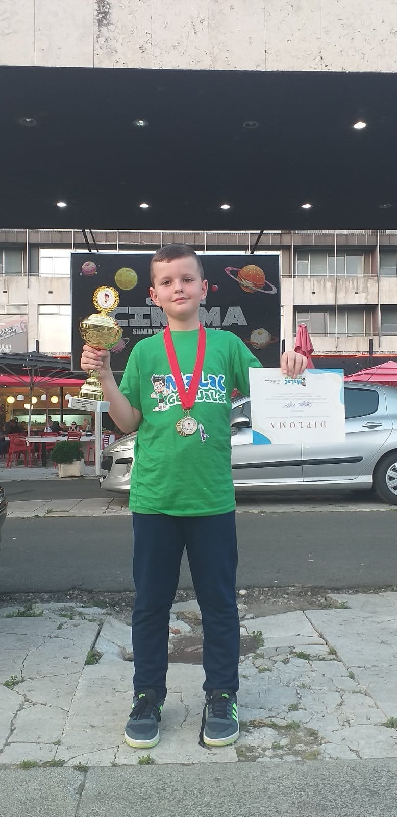 MATEMATIČKI GENIJALAC Osmogodišnjak iz Dervente srebrni na Olimpijadi u mentalnom računanju (FOTO)