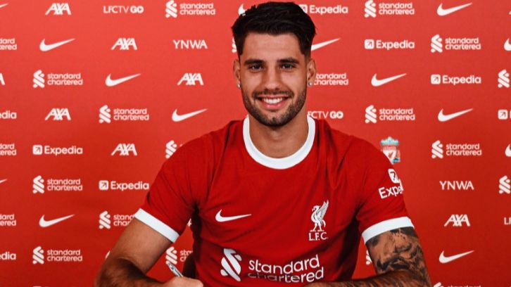 Liverpul predstavio Soboslaja: Mađaru pripao legendarni broj