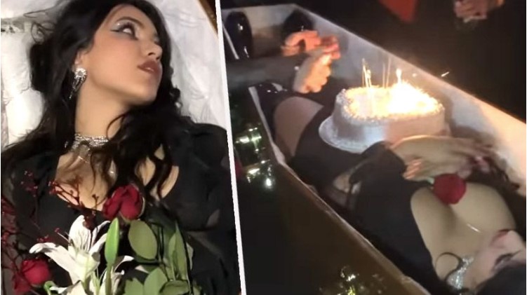 BIZARNA ROĐENDANSKA ŽURKA Slavljenica ležala u kovčegu, a gosti se ponašali kao na bdjenju (FOTO/VIDEO)
