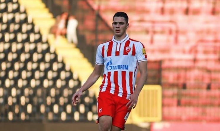TALENTOVANI ŠTOPER Leković na izlaznim vratima Zvezde