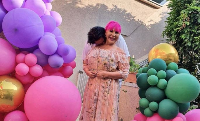"NAŠA BARBI" Zorica Brunclik i Kemiš su hit na društvenim mrežama (FOTO)