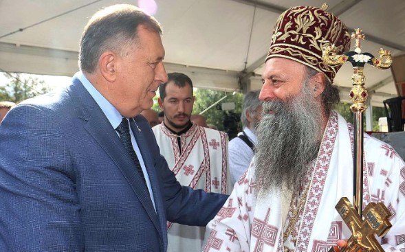 Dodik uz emotivnu čestitku poželio srećan rođendan patrijarhu Porfiriju (FOTO)