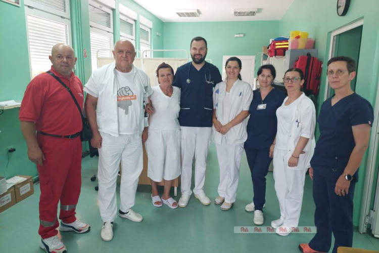 BEBI SE ŽURILO Neobično situacija u Modriči: U Domu zdravlja rođena djevojčica