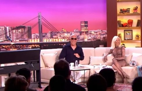 SAŠA MATIĆ ANEGDOTOM IZ MOSTARA NASMIJAO SVE: Stoje oko nas tipovi i svako malo Saaale, Saaale. Ja se okrenem... (VIDEO)