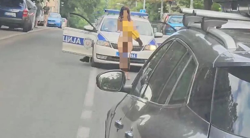 NESVAKIDAŠNJA SCENA U BEOGRADU Djevojka gola šetala ulicom, neko zvao policiju