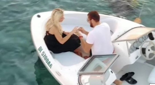KAKVA ROMANTIKA Prosidba na crnogorskom primorju: Izgovorila "DA" uz neobične svjedoke (VIDEO)