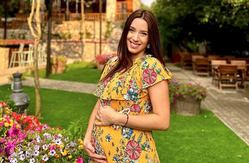 "BOGU HVALA NA BLAGOSLOVU" Danica Crnogorčević otkrila pol četvrtog djeteta (FOTO)