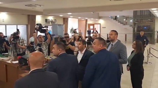 OBJAVLJEN SNIMAK Nastavljen obračun Vukanovića i Stevandića
