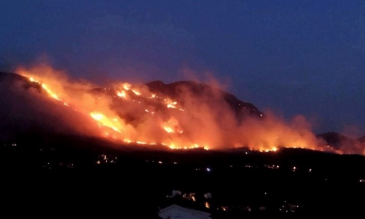VATRA DETONIRALA MINE Vatrogasci nastavljaju bitku sa požarom kod Dubrovnika (VIDEO)
