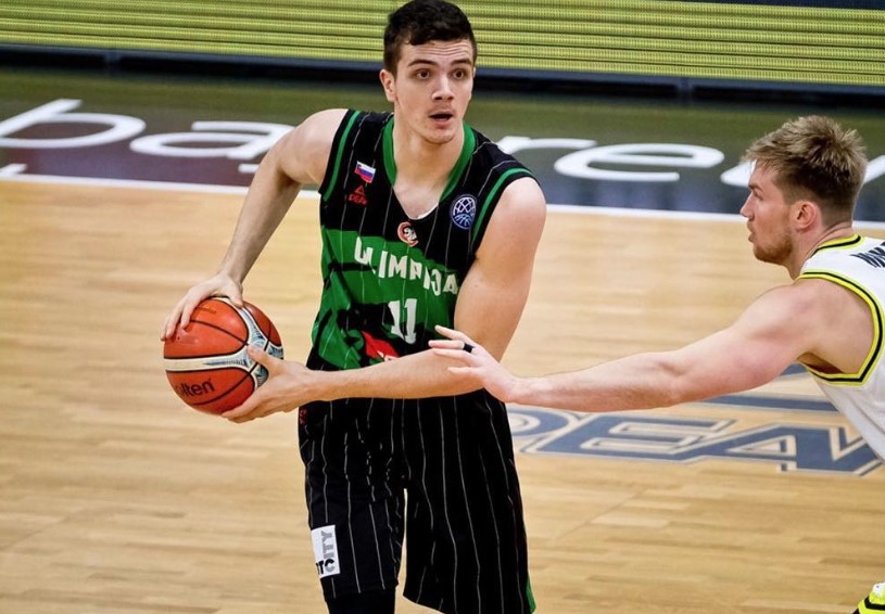 "POTREBAN MU JE ODMOR" Simonović stao u odbranu Jokića (FOTO)