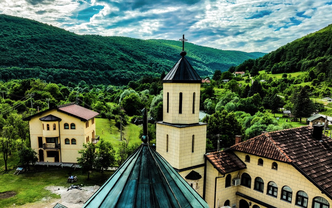 SUTRA SLAVIMO PRAZNIK VELIKIH MUČENIKA Jednu stvar obavezno treba da uradite ako vas prati tuga