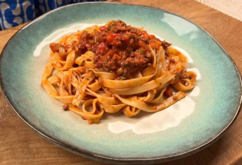 ORIGINALNI RECEPT ZA TALJATELE BOLONJEZE Cijeli svijet je oduševljen ovim jednostavnim jelom