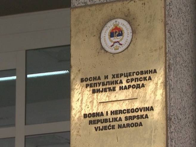 Odbijen veto Kluba Bošnjaka na kriminalizaciju klevete u Srpskoj
